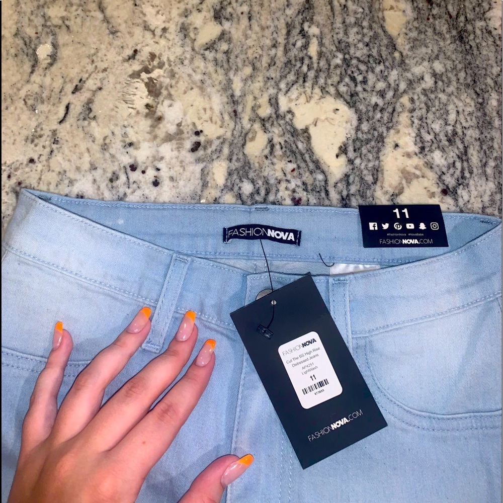 women’s fashion nova high waisted light wash jeans